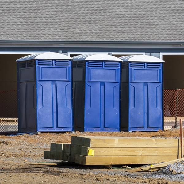 what is the cost difference between standard and deluxe portable restroom rentals in Duncan Falls OH